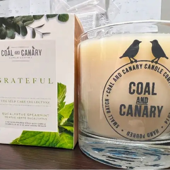 Coal + Canary Candle 8oz - Grateful - Picture 3 of 4